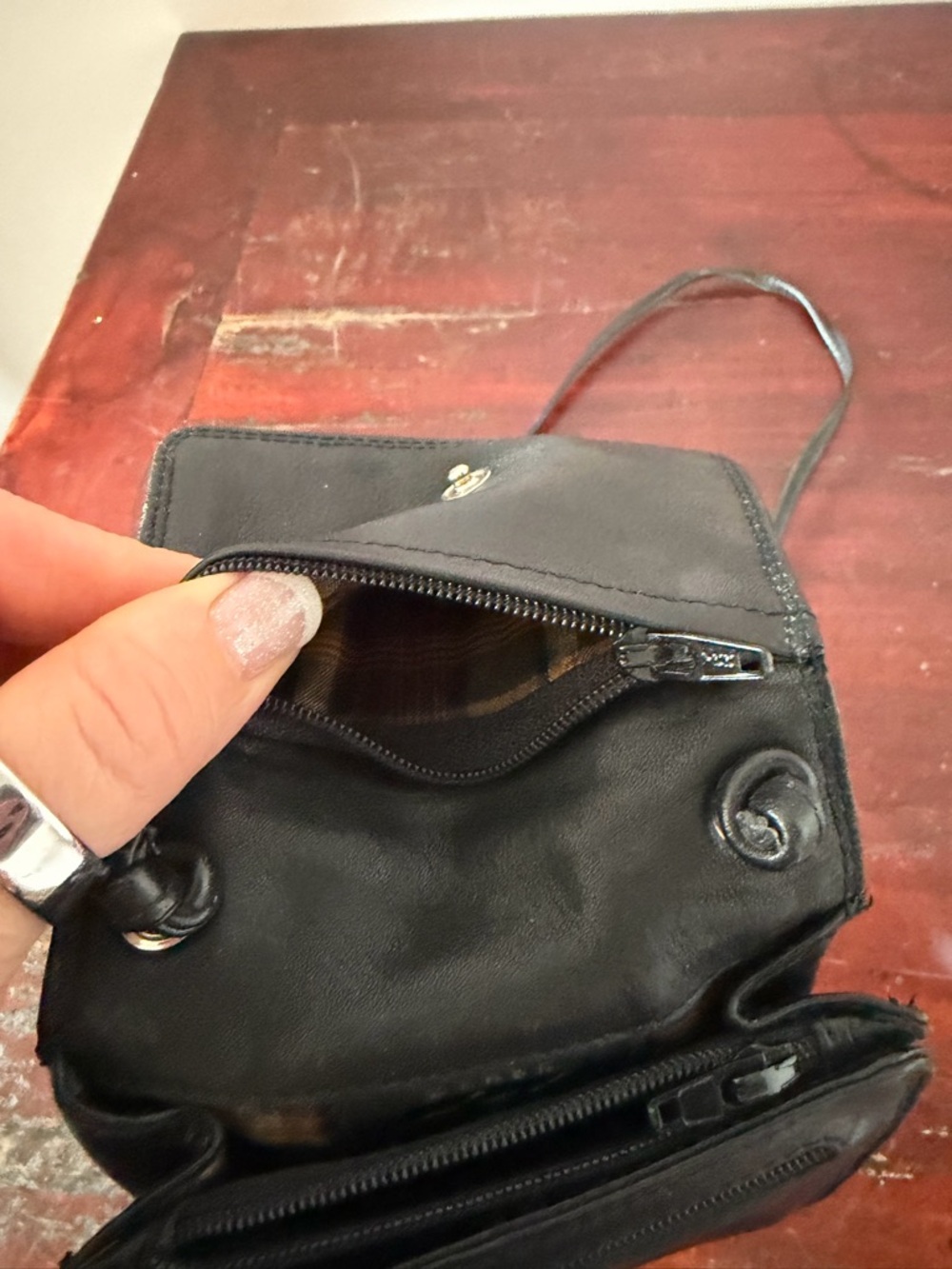 Derek Alexander Vintage Black Leather Crossbody Wallet Purse with Phone Pocket - Picture 10 of 11